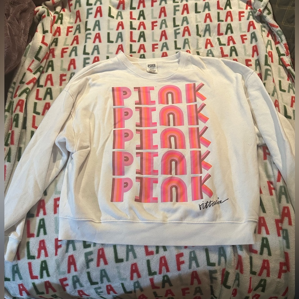 VICTORIA SECRET CREWNECK